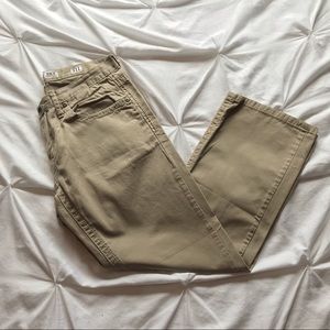 Men’s khaki pants